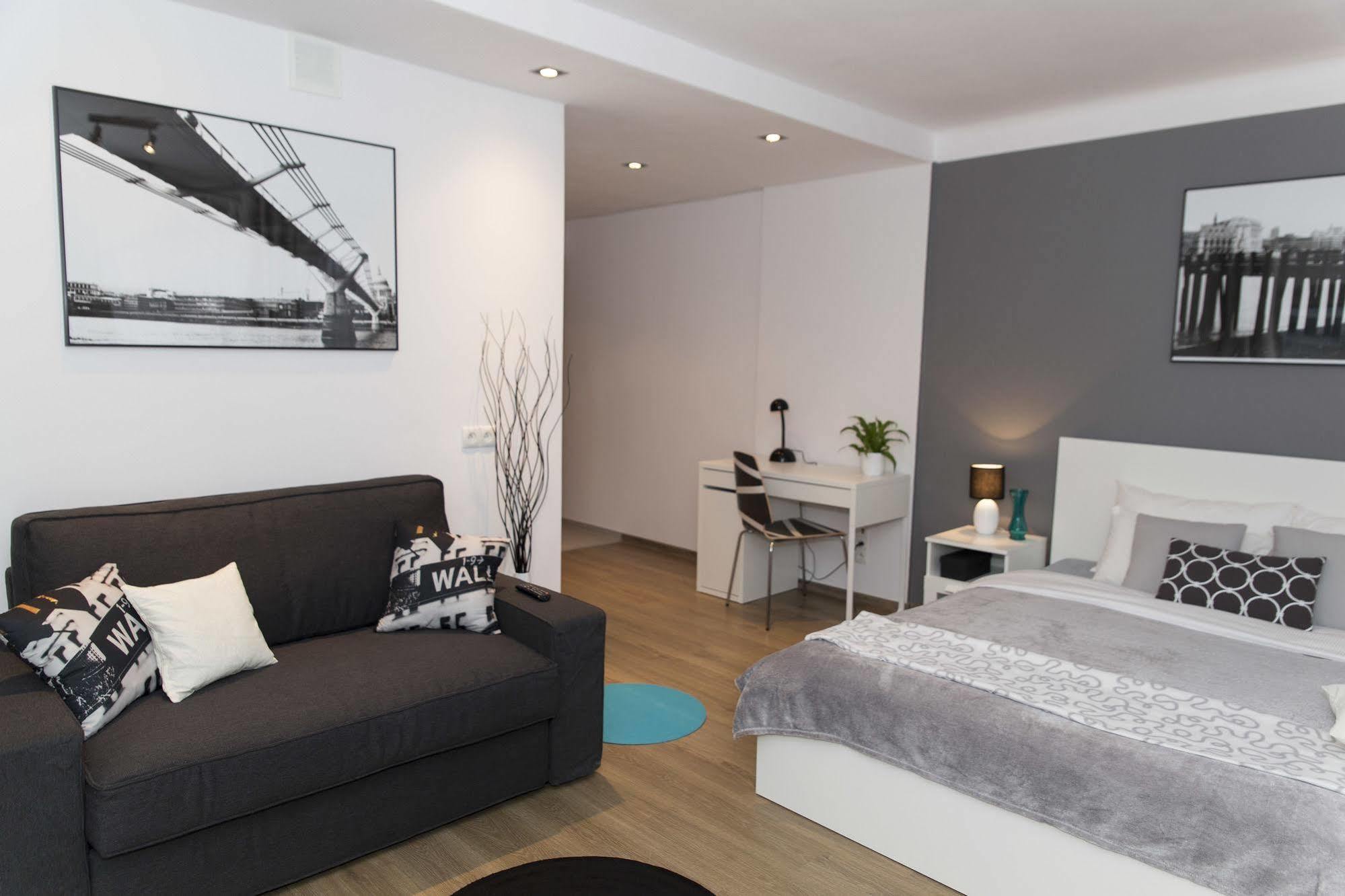 Apartament Warsawrent Centralna
